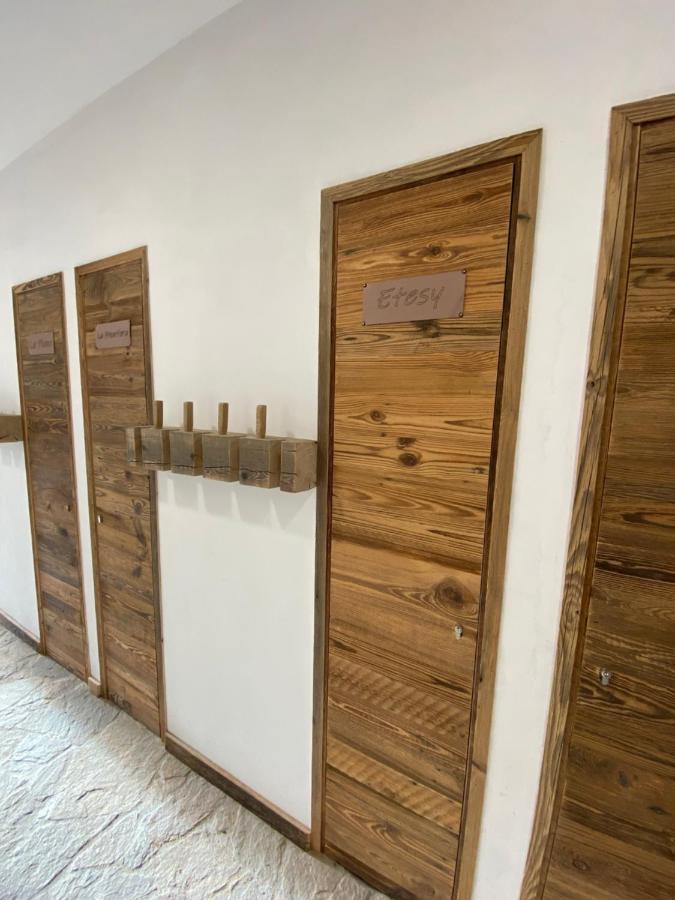 Montgenèvre L'Etesy, Pied Des Pistes Et Spa מראה חיצוני תמונה