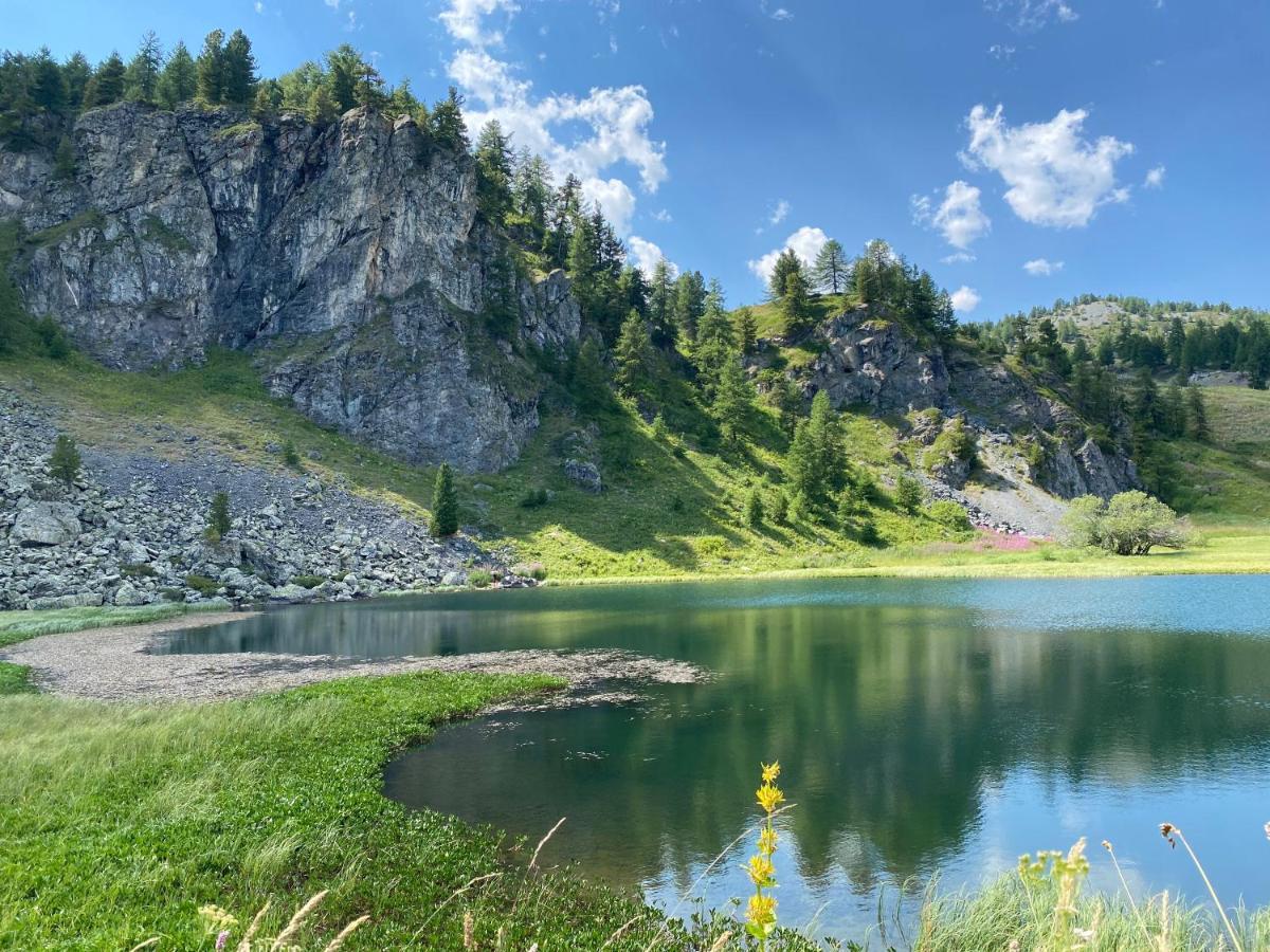 Montgenèvre L'Etesy, Pied Des Pistes Et Spa מראה חיצוני תמונה